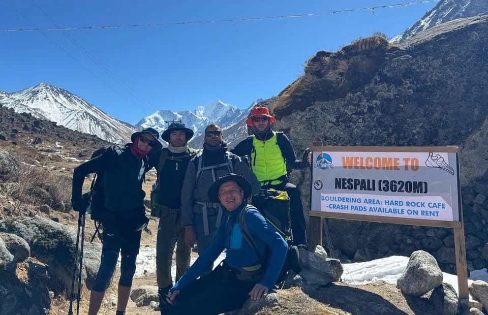 with customer langtang trip