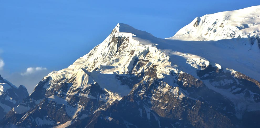 view of mountain trekkinginmountain.com